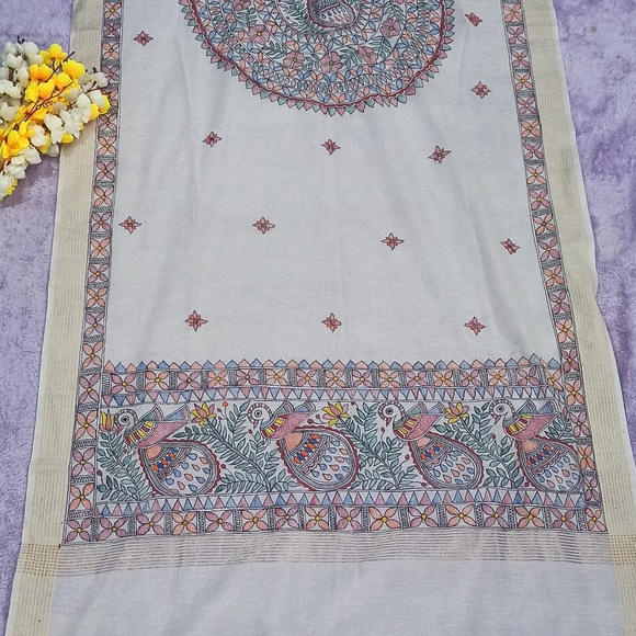 Madhubani dupatta hand-painted work on tussar silk - Picture 4 of 7